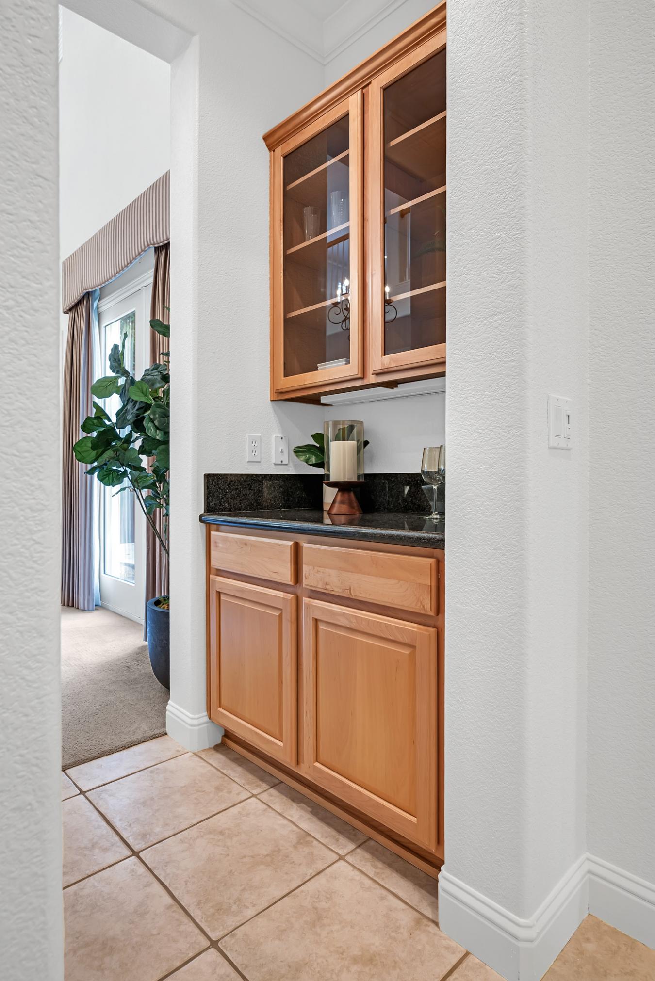 El Dorado Hills, El Dorado, 95762, United States, 5 Bedrooms Bedrooms, ,4 BathroomsBathrooms,Residential,For Sale,1933839