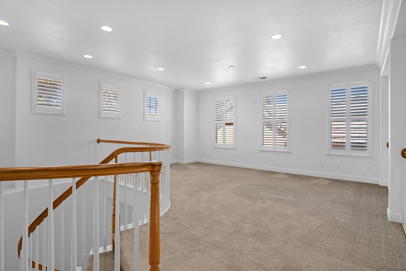 El Dorado Hills, El Dorado, 95762, United States, 5 Bedrooms Bedrooms, ,4 BathroomsBathrooms,Residential,For Sale,1933839