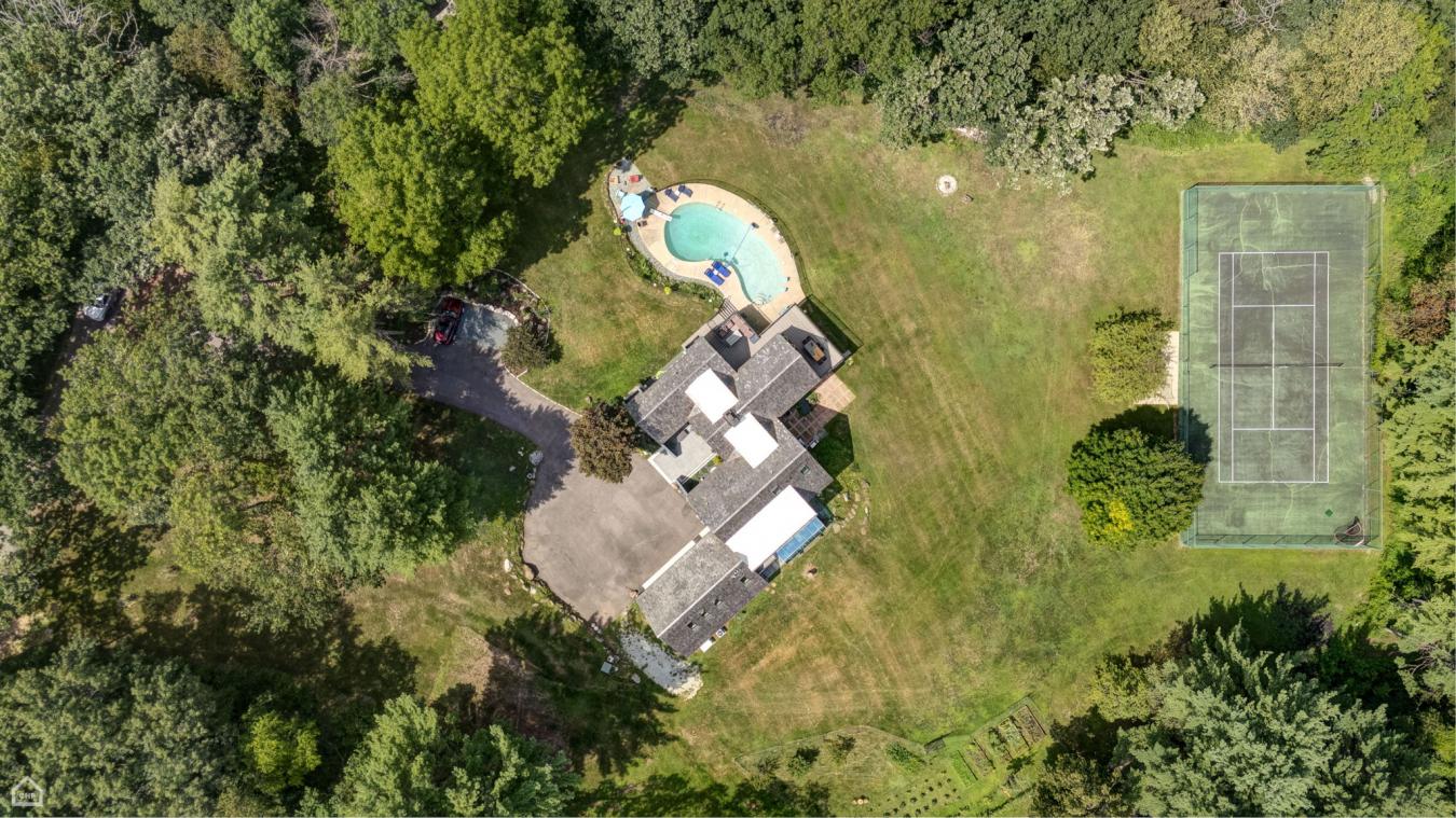 Barrington, Cook, 60010, United States, 6 Bedrooms Bedrooms, ,3 BathroomsBathrooms,Residential,For Sale,1943962