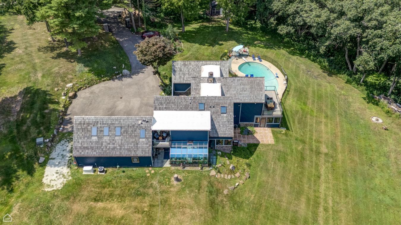 Barrington, Cook, 60010, United States, 6 Bedrooms Bedrooms, ,3 BathroomsBathrooms,Residential,For Sale,1943962
