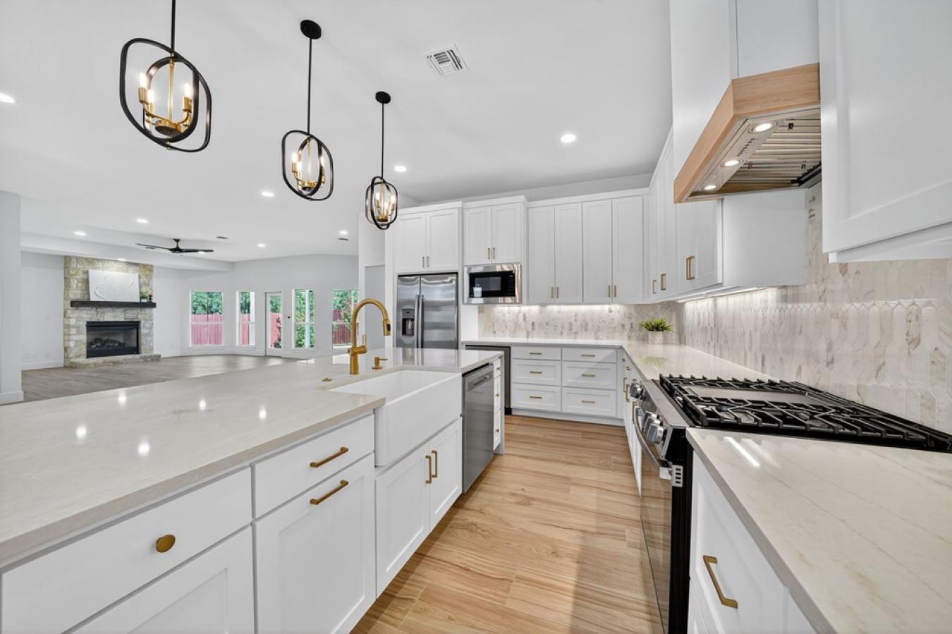 Fredericksburg, Gillespie, 78624, United States, 3 Bedrooms Bedrooms, ,2 BathroomsBathrooms,Residential,For Sale,1929527