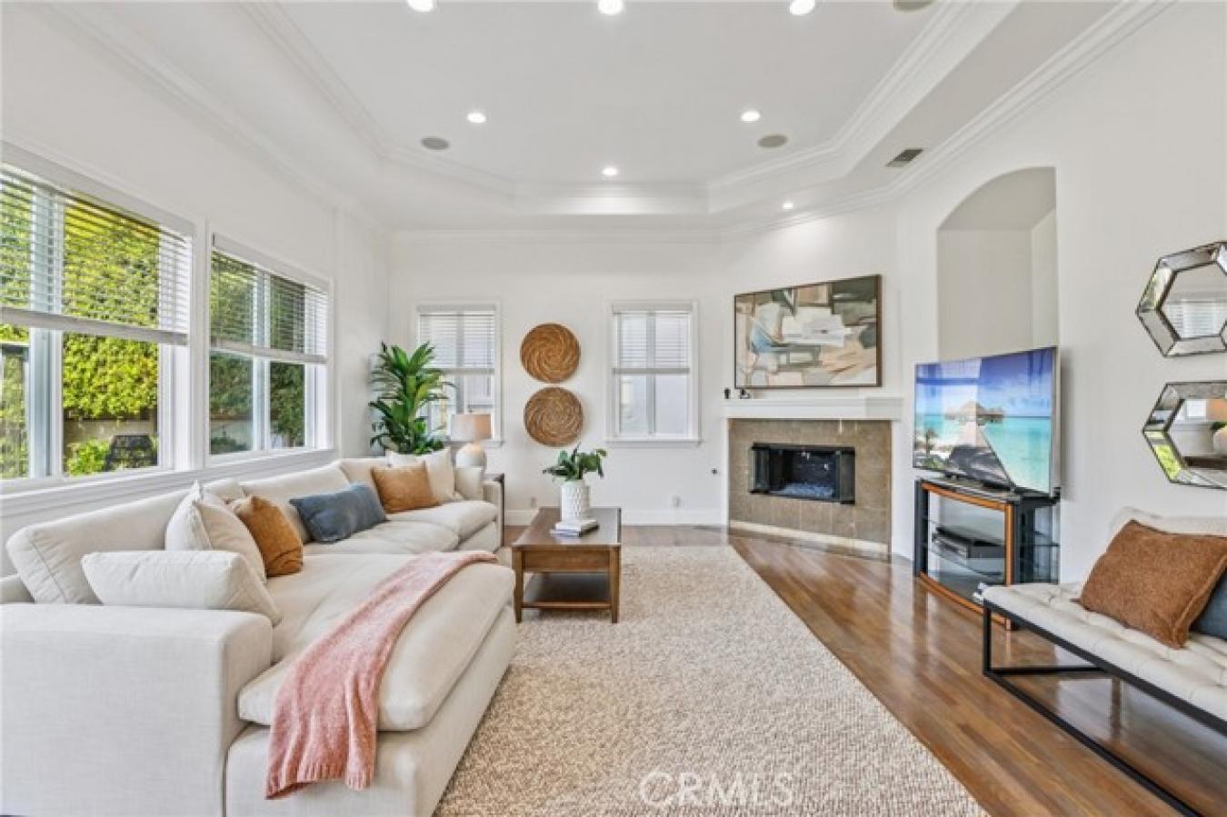 Manhattan Beach, Los Angeles, 90266, United States, 5 Bedrooms Bedrooms, ,4 BathroomsBathrooms,Residential,For Sale,1929522