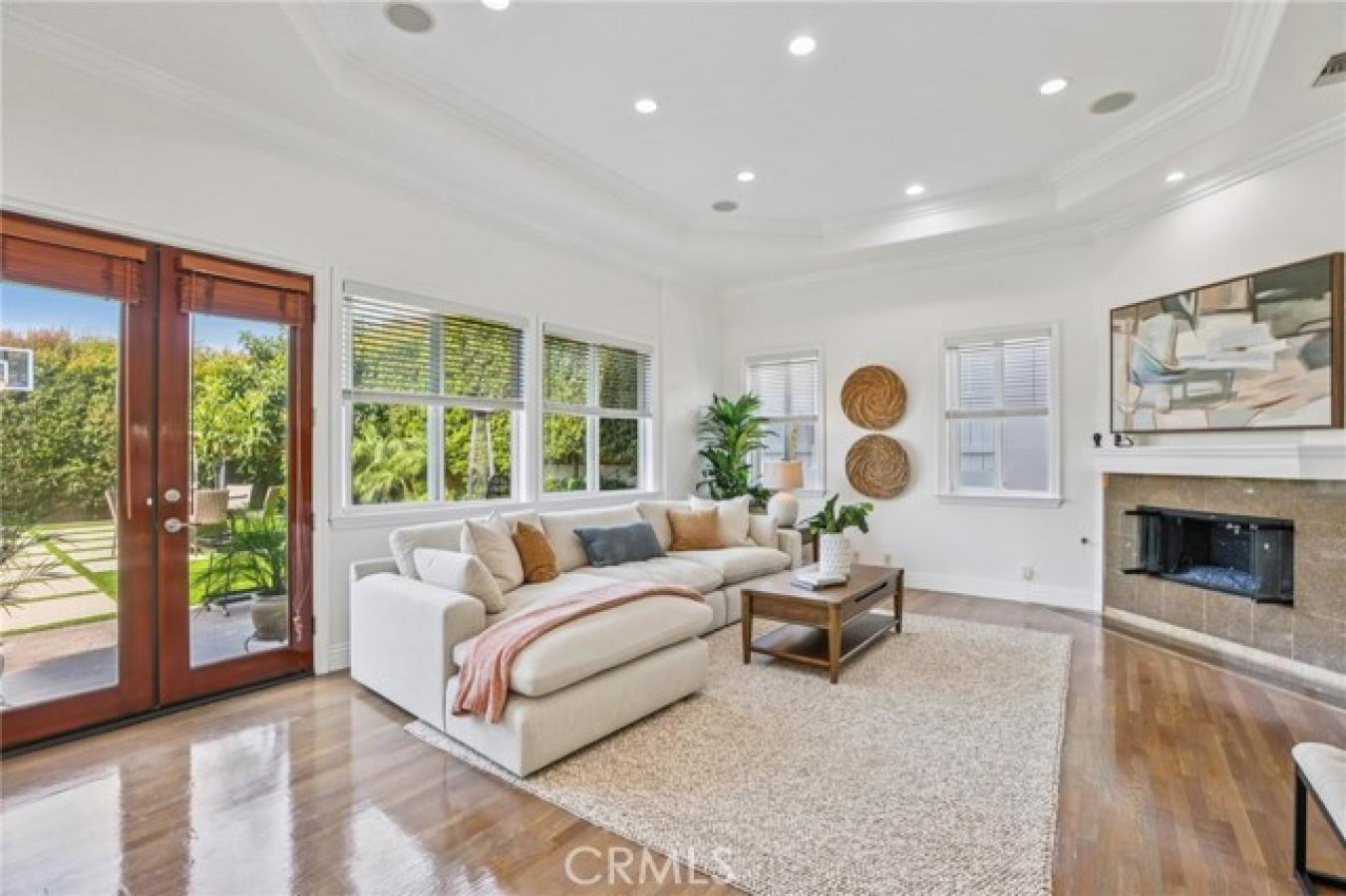 Manhattan Beach, Los Angeles, 90266, United States, 5 Bedrooms Bedrooms, ,4 BathroomsBathrooms,Residential,For Sale,1929522