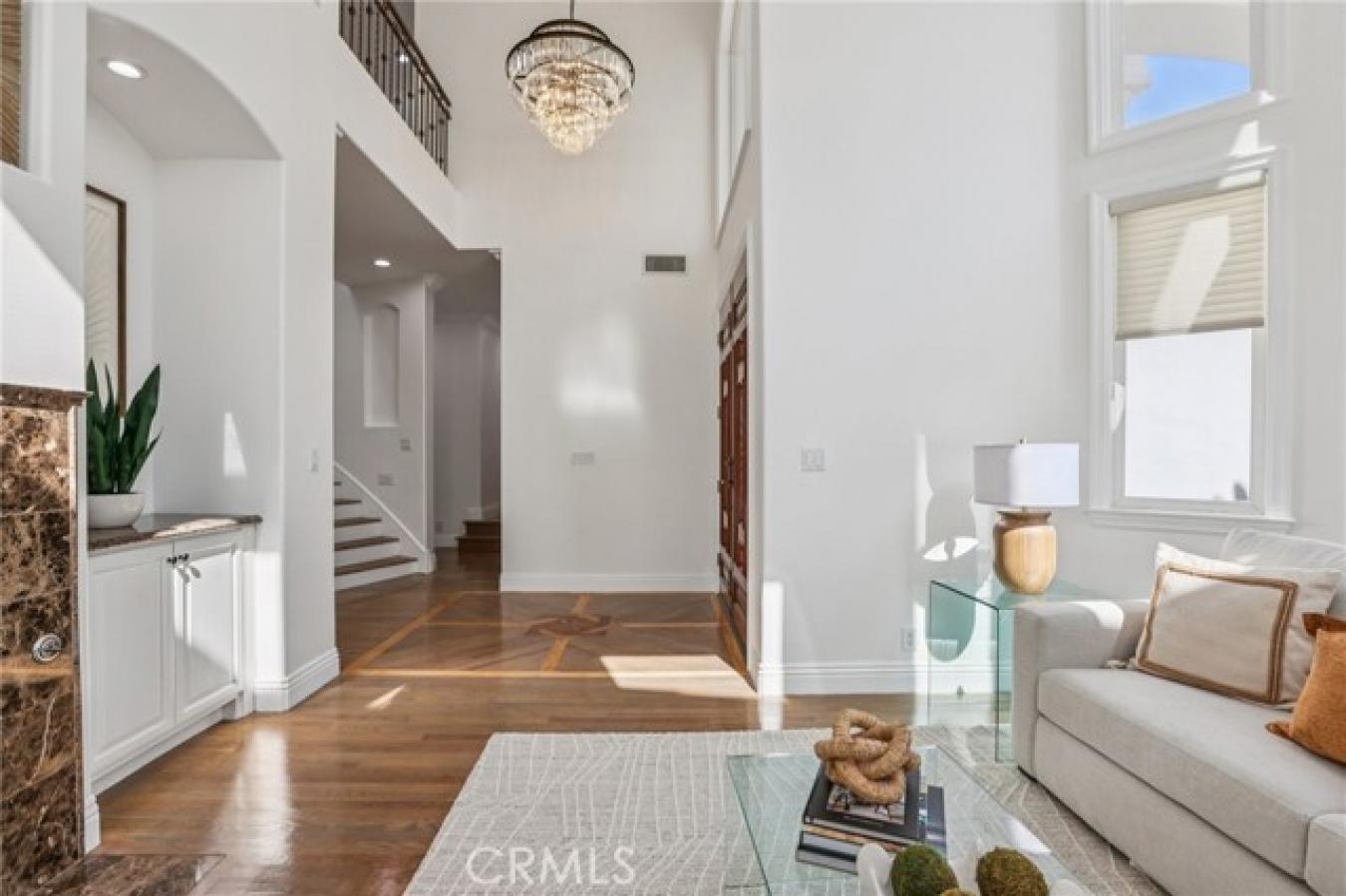 Manhattan Beach, Los Angeles, 90266, United States, 5 Bedrooms Bedrooms, ,4 BathroomsBathrooms,Residential,For Sale,1929522