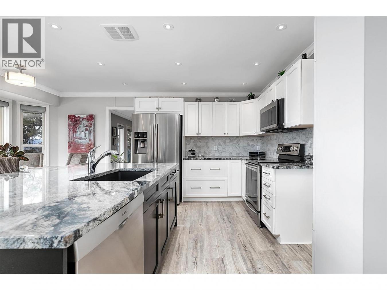 Kelowna, BC, V1X7L2, Canada, ,Residential,For Sale,1929523