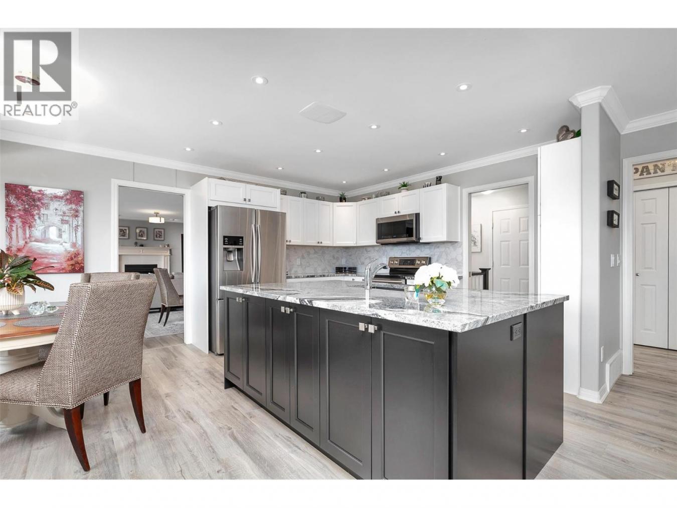 Kelowna, BC, V1X7L2, Canada, ,Residential,For Sale,1929523