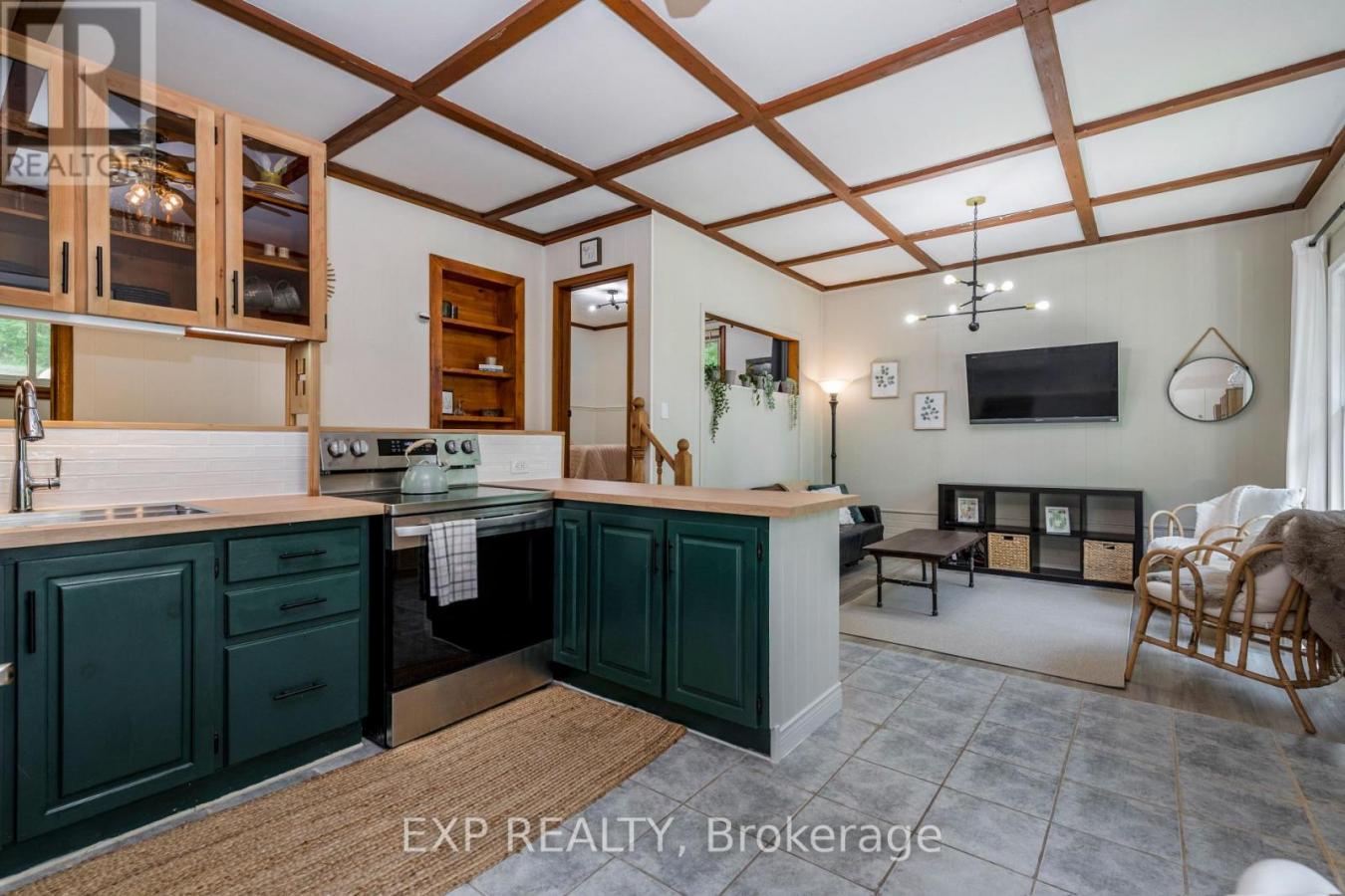 Bracebridge, ON, P1L1X3, Canada, 3 Bedrooms Bedrooms, ,1 BathroomBathrooms,Residential,For Sale,1929521