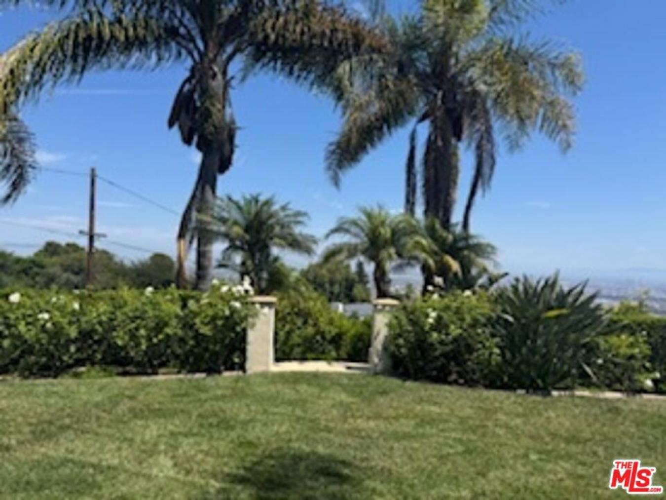 Rancho Palos Verdes, Los Angeles, 90275, United States, 5 Bedrooms Bedrooms, ,3 BathroomsBathrooms,Residential,For Sale,1929520