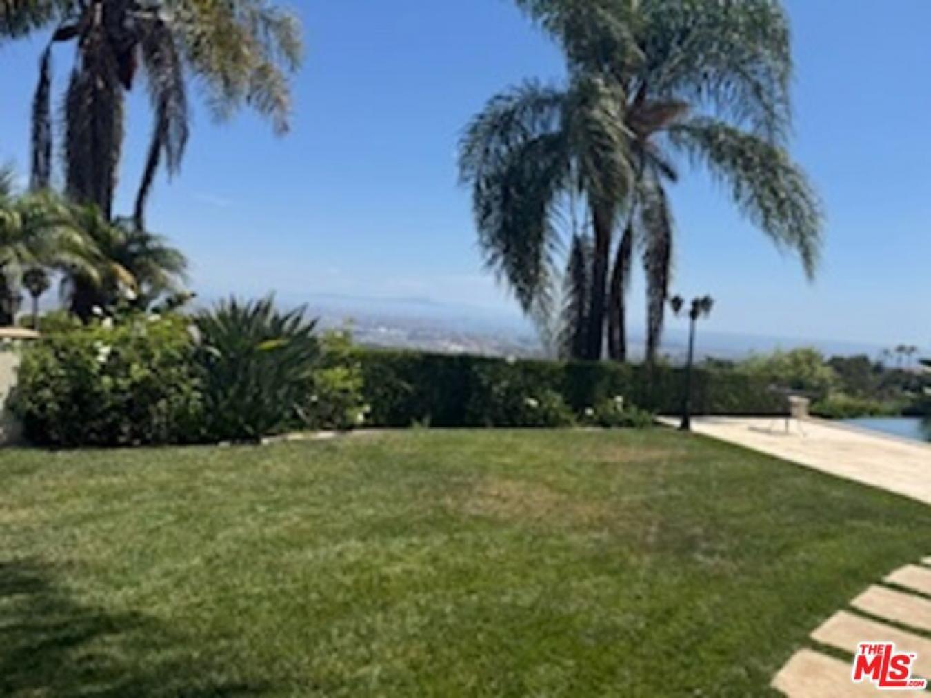 Rancho Palos Verdes, Los Angeles, 90275, United States, 5 Bedrooms Bedrooms, ,3 BathroomsBathrooms,Residential,For Sale,1929520