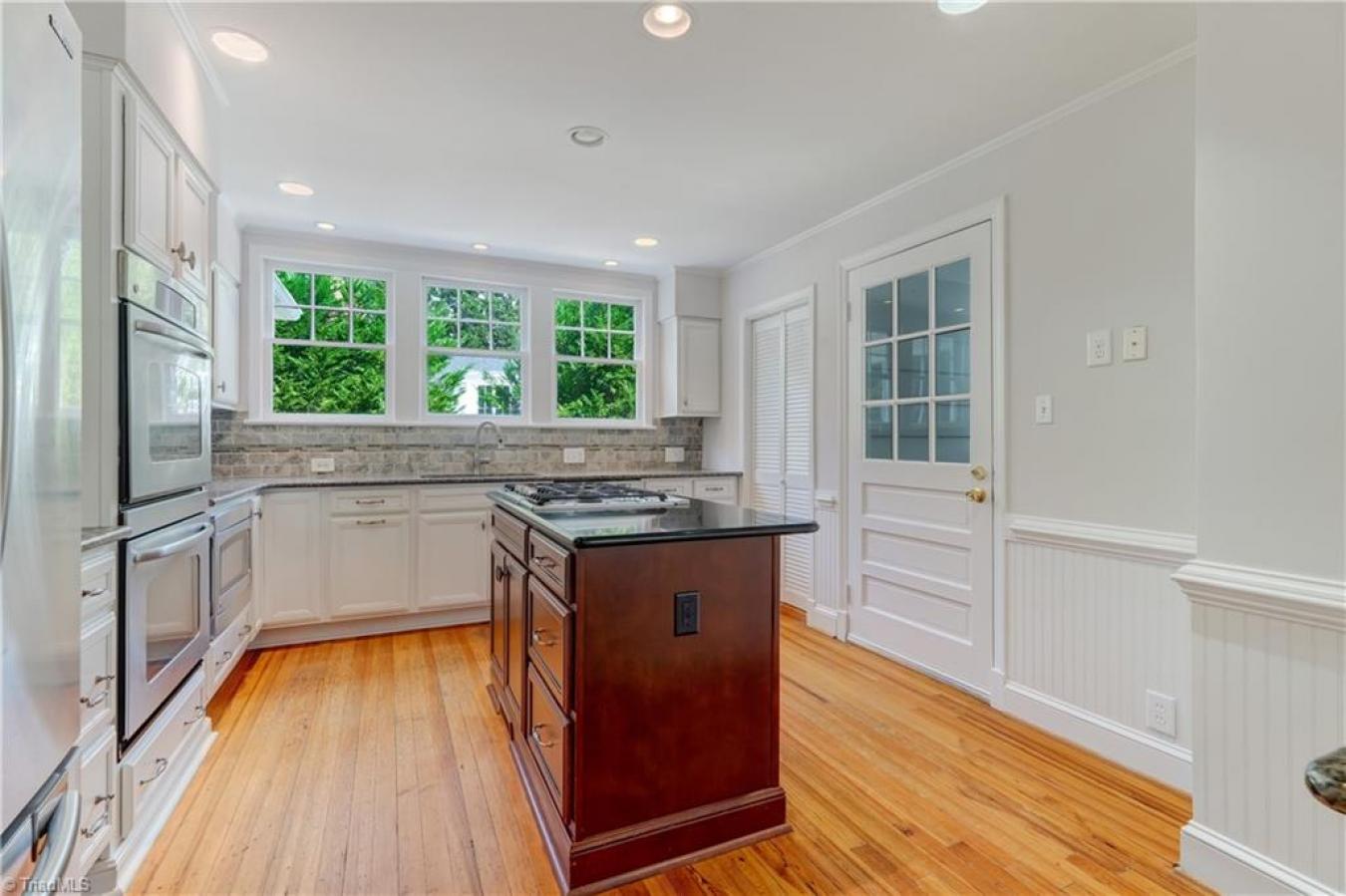 Greensboro, Guilford, 27401, United States, 4 Bedrooms Bedrooms, ,3 BathroomsBathrooms,Residential,For Sale,1933836