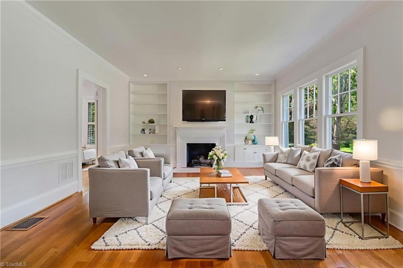 Greensboro, Guilford, 27401, United States, 4 Bedrooms Bedrooms, ,3 BathroomsBathrooms,Residential,For Sale,1933836