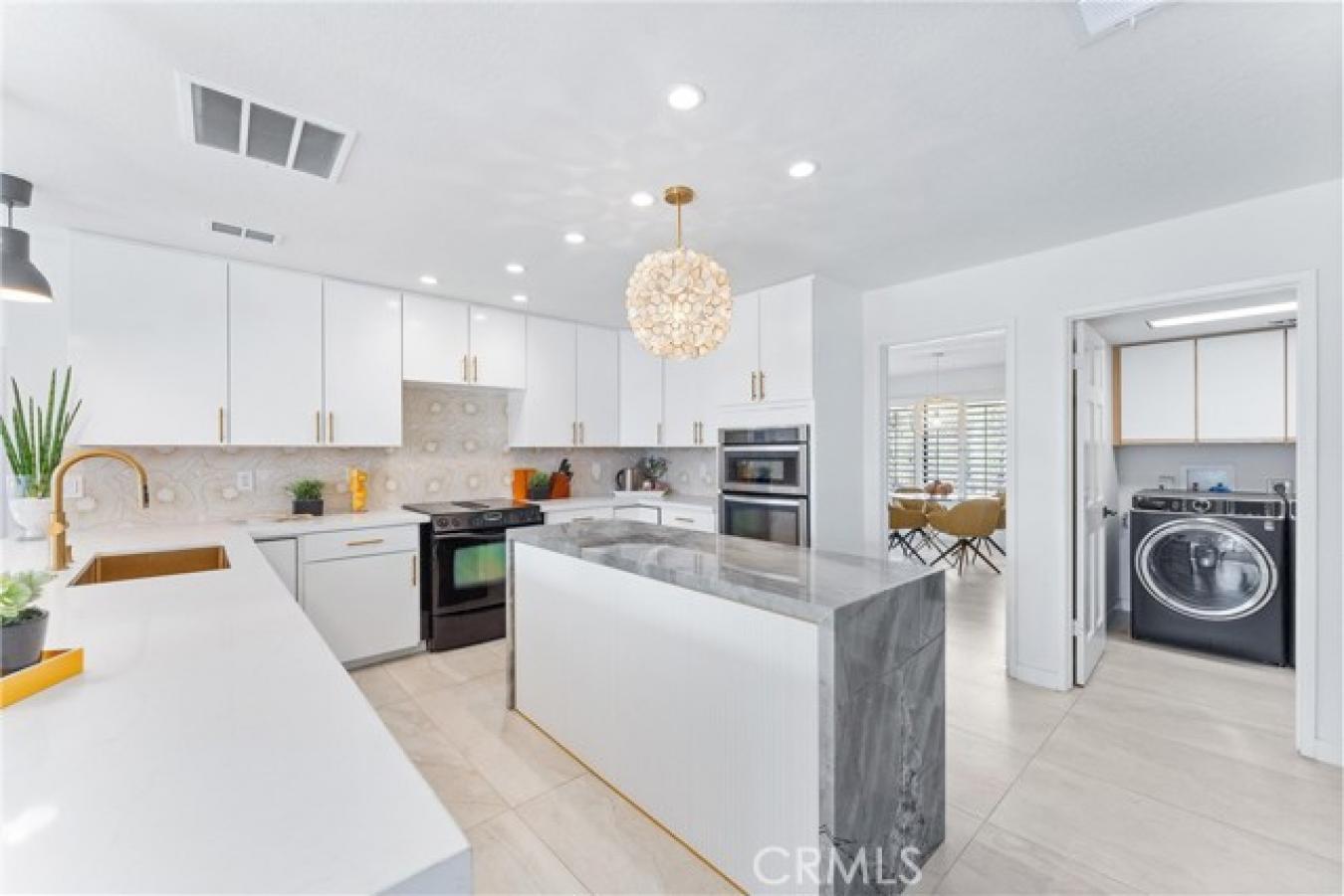 Palm Springs, Riverside, 92262, United States, 3 Bedrooms Bedrooms, ,3 BathroomsBathrooms,Residential,For Sale,1933834