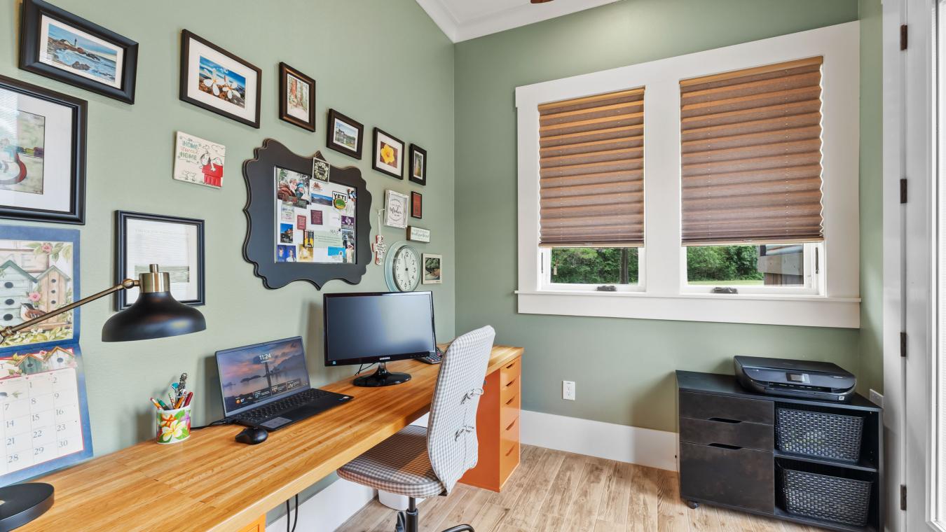 Texarkana, Bowie, 75503, United States, 3 Bedrooms Bedrooms, ,3 BathroomsBathrooms,Residential,For Sale,1933833