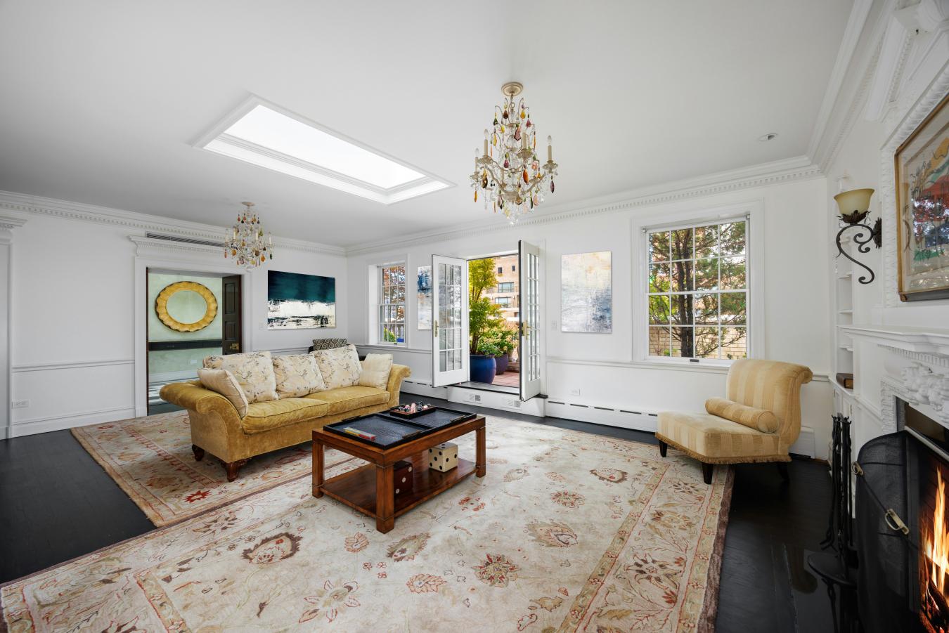 New York, New York, 10028, United States, 2 Bedrooms Bedrooms, ,2 BathroomsBathrooms,Residential,For Sale,1929895