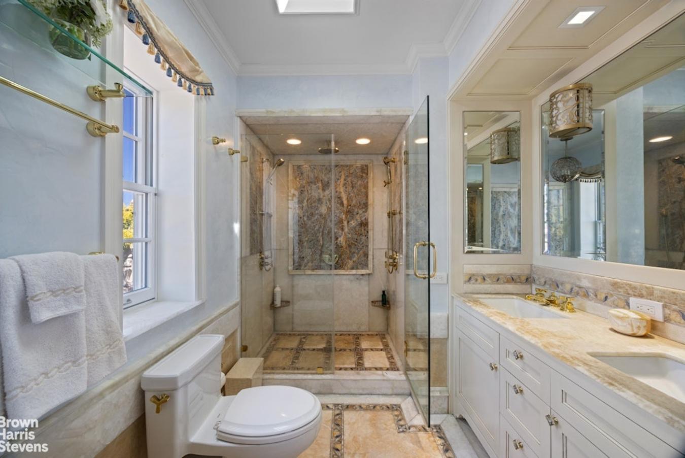 New York, New York, 10028, United States, 2 Bedrooms Bedrooms, ,2 BathroomsBathrooms,Residential,For Sale,1929895