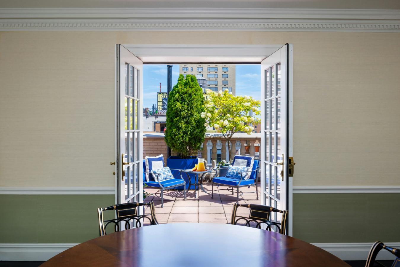 New York, New York, 10028, United States, 2 Bedrooms Bedrooms, ,2 BathroomsBathrooms,Residential,For Sale,1929895