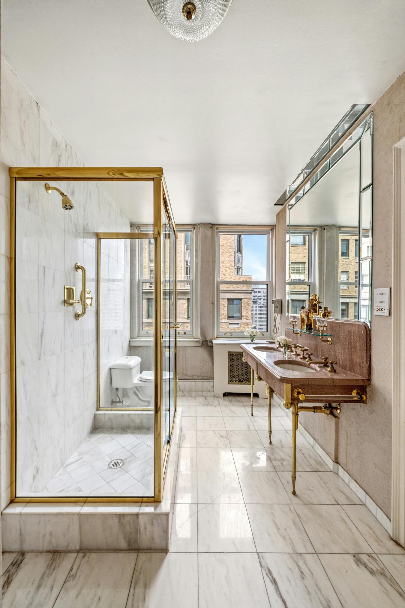 New York, New York, 10022, United States, 3 Bedrooms Bedrooms, ,2 BathroomsBathrooms,Residential,For Sale,1929884