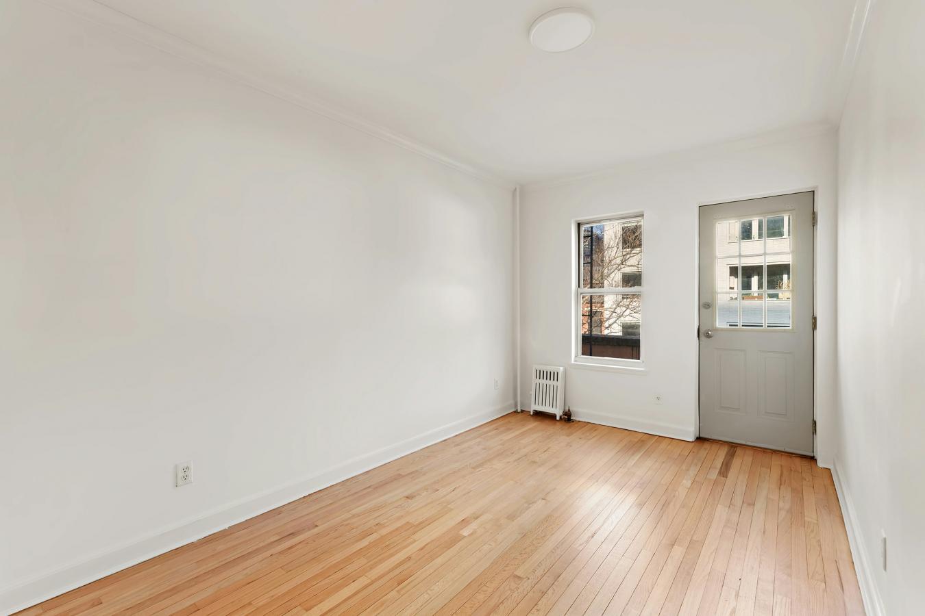 Gramercy Park, New York, 10003, United States, 4 Bedrooms Bedrooms, ,6 BathroomsBathrooms,Residential,For Sale,1962219