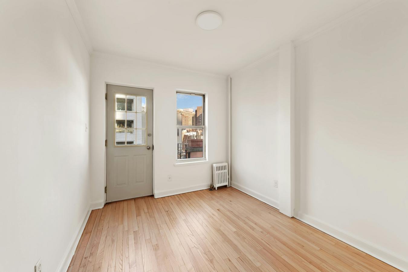 Gramercy Park, New York, 10003, United States, 4 Bedrooms Bedrooms, ,6 BathroomsBathrooms,Residential,For Sale,1929879
