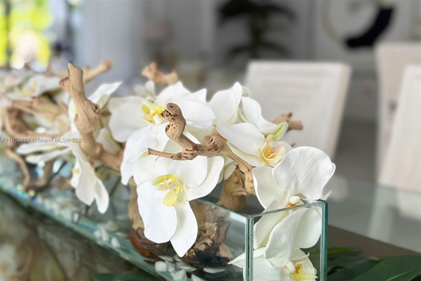 Miami, Florida, 33165, United States, 4 Bedrooms Bedrooms, ,5 BathroomsBathrooms,Residential,For Sale,1933830