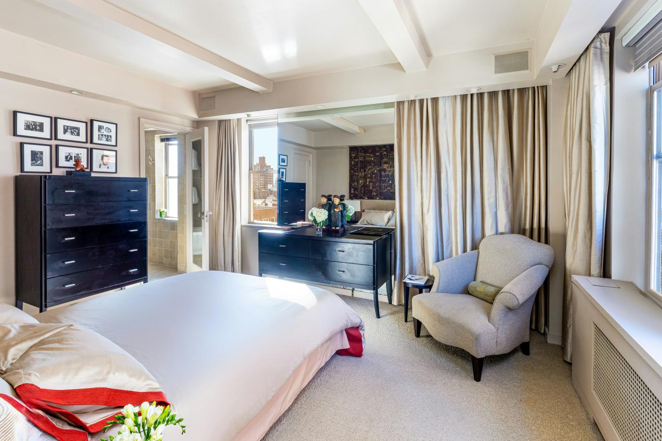 Greenwich Village, New York, 10011, United States, 1 Bedroom Bedrooms, ,1 BathroomBathrooms,Residential,For Sale,1933829