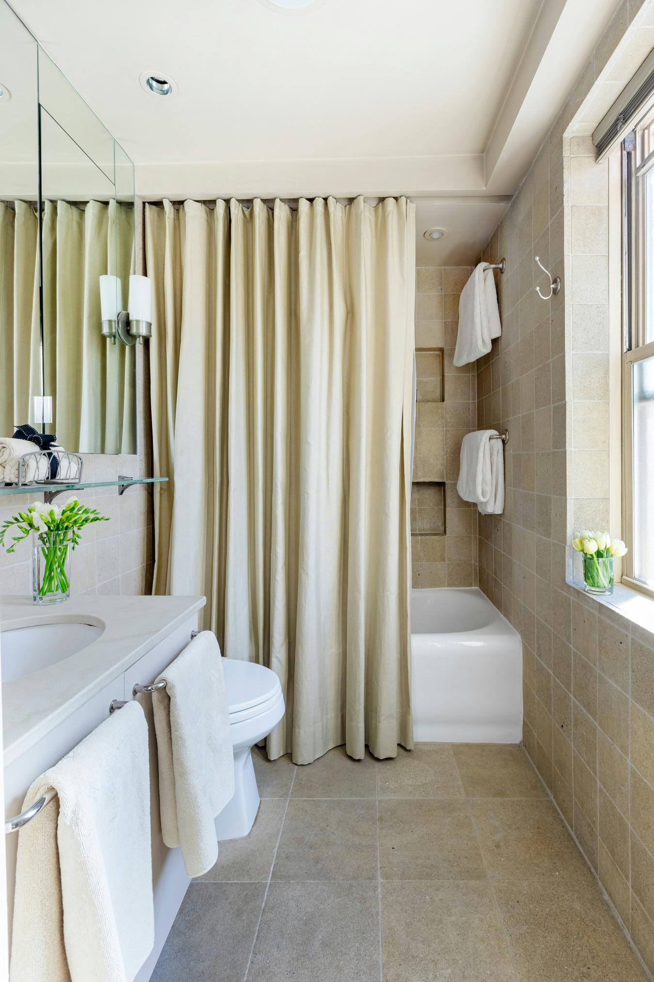 Greenwich Village, New York, 10011, United States, 1 Bedroom Bedrooms, ,1 BathroomBathrooms,Residential,For Sale,1933829