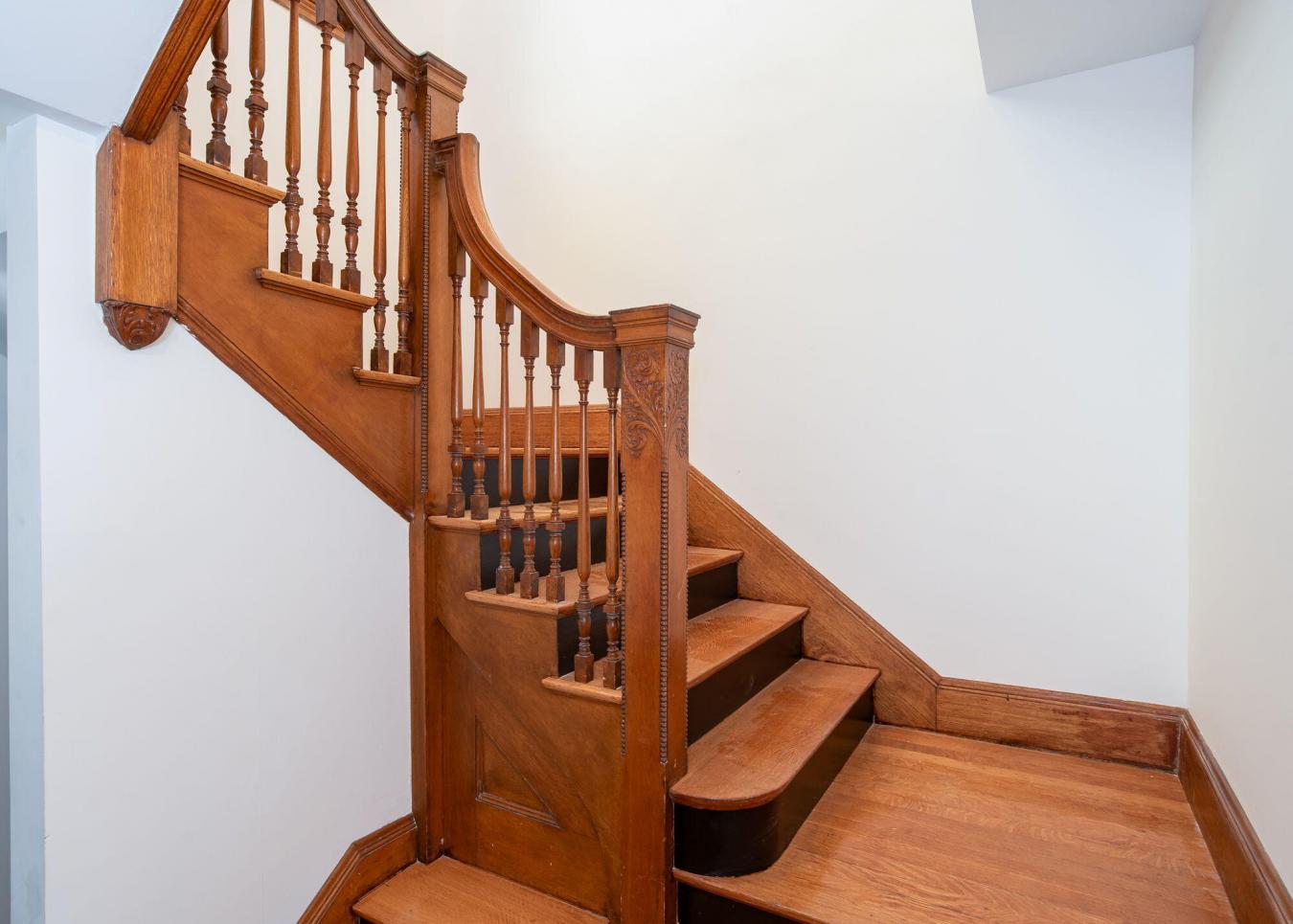 Portland, Cumberland, 04101, United States, 3 Bedrooms Bedrooms, ,3 BathroomsBathrooms,Residential,For Sale,1933816