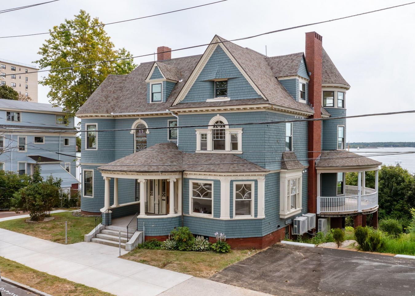 Portland, Cumberland, 04101, United States, 3 Bedrooms Bedrooms, ,3 BathroomsBathrooms,Residential,For Sale,1933816