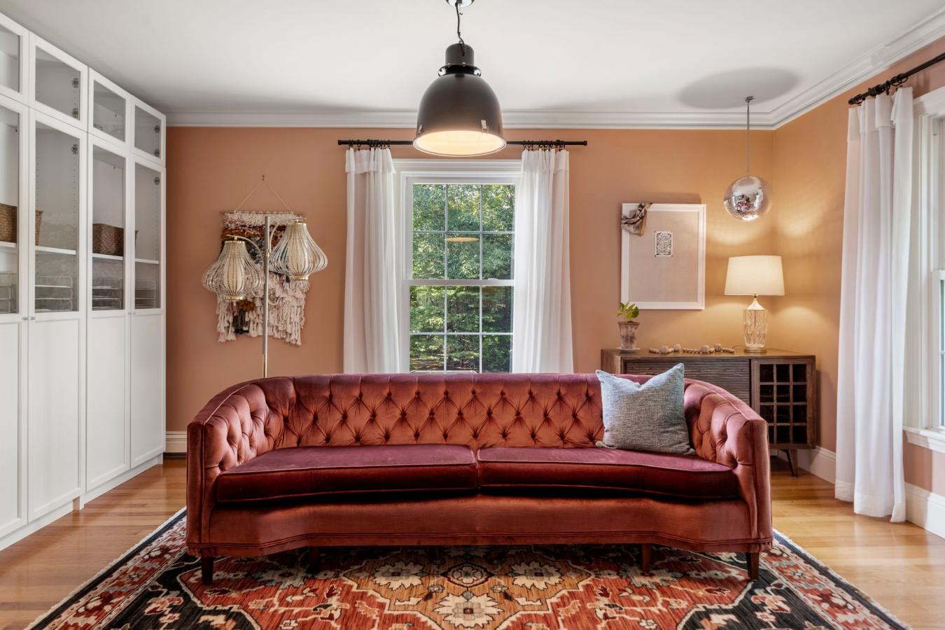 Dighton, Massachusetts, 02152, United States, 5 Bedrooms Bedrooms, ,4 BathroomsBathrooms,Residential,For Sale,1933817
