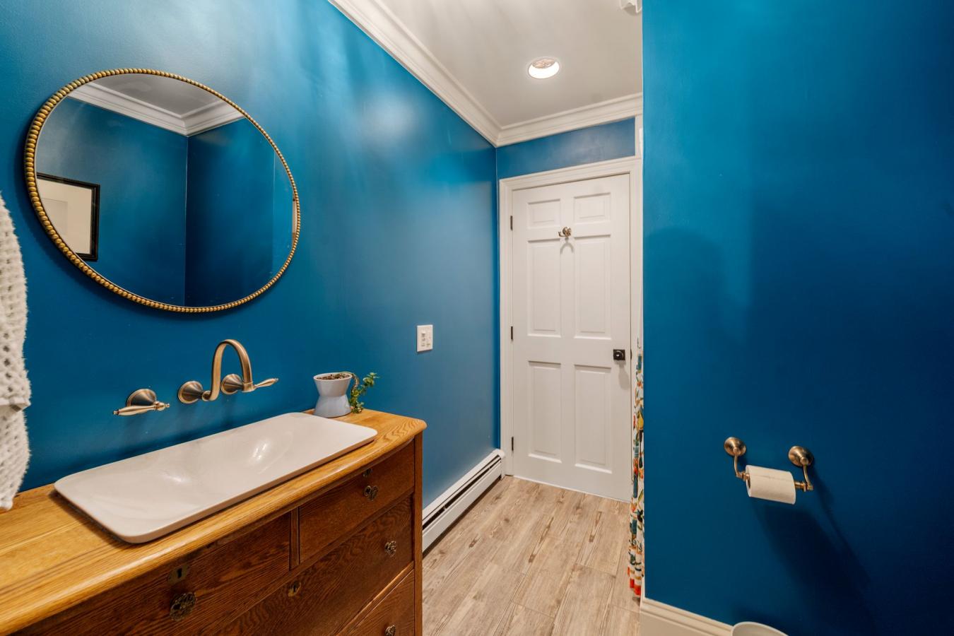 Dighton, Massachusetts, 02152, United States, 5 Bedrooms Bedrooms, ,4 BathroomsBathrooms,Residential,For Sale,1933817