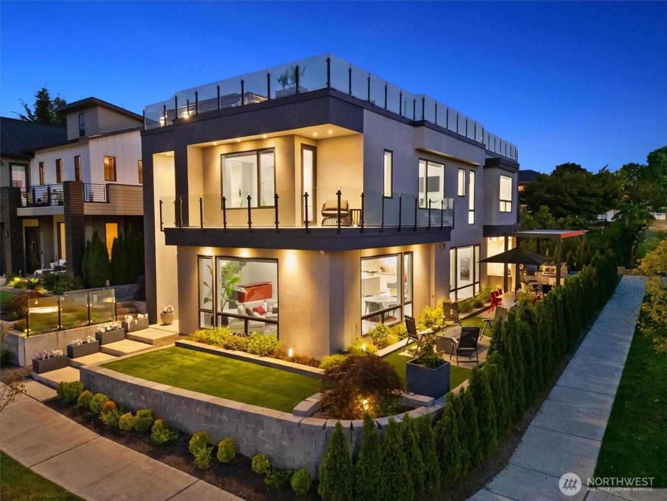 Renton, King, 98056, United States, 3 Bedrooms Bedrooms, ,3 BathroomsBathrooms,Residential,For Sale,1933813