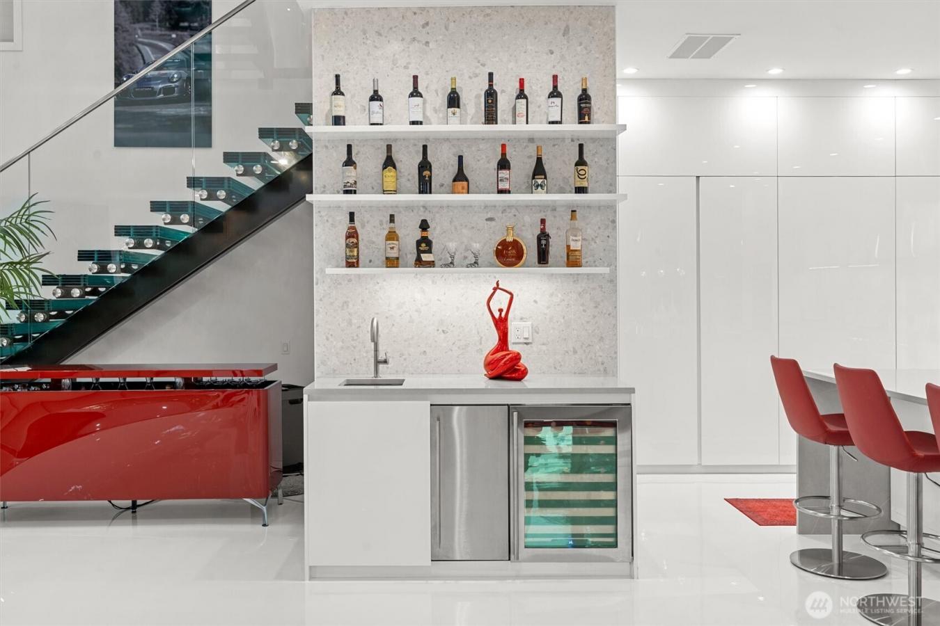 Renton, King, 98056, United States, 3 Bedrooms Bedrooms, ,3 BathroomsBathrooms,Residential,For Sale,1933813