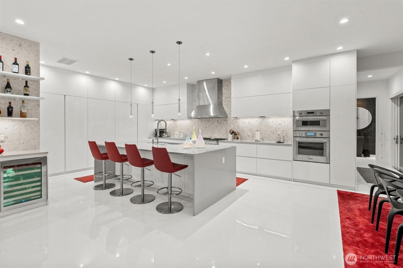 Renton, King, 98056, United States, 3 Bedrooms Bedrooms, ,3 BathroomsBathrooms,Residential,For Sale,1933813