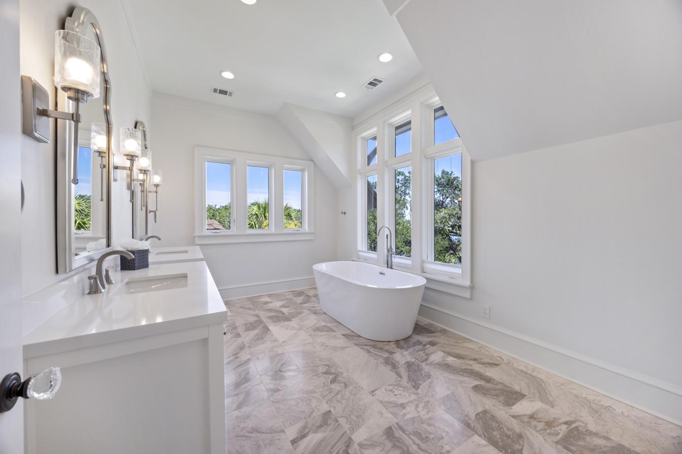 Hilton Head Island, Beaufort, 29926, United States, 5 Bedrooms Bedrooms, ,5 BathroomsBathrooms,Residential,For Sale,1987179