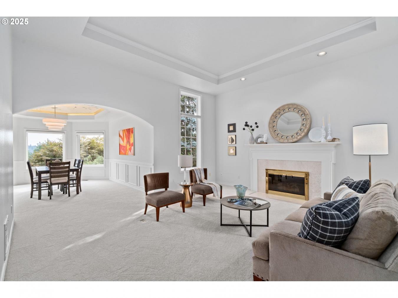 WestLinn, Clackamas, 97068, United States, 4 Bedrooms Bedrooms, ,2 BathroomsBathrooms,Residential,For Sale,1933807