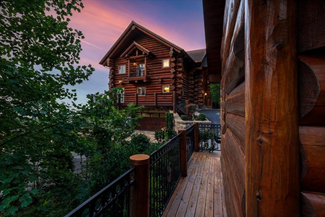 Mineral Bluff, Fannin, 30559, United States, 4 Bedrooms Bedrooms, ,4 BathroomsBathrooms,Residential,For Sale,1945294