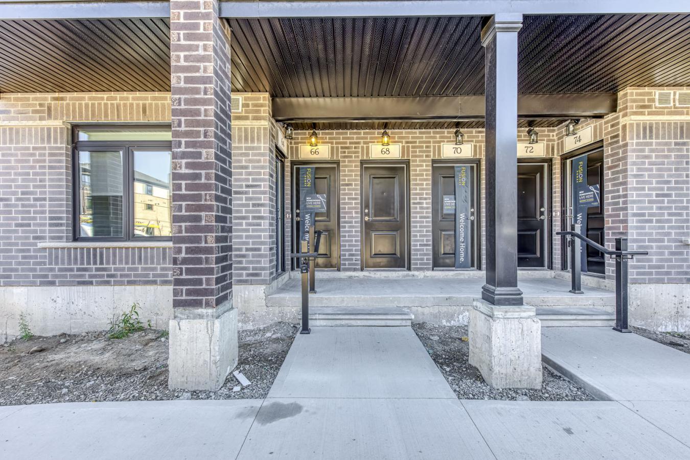 Guelph, ON, N1L 1B3, Canada, 2 Bedrooms Bedrooms, ,3 BathroomsBathrooms,Residential,For Sale,1933798