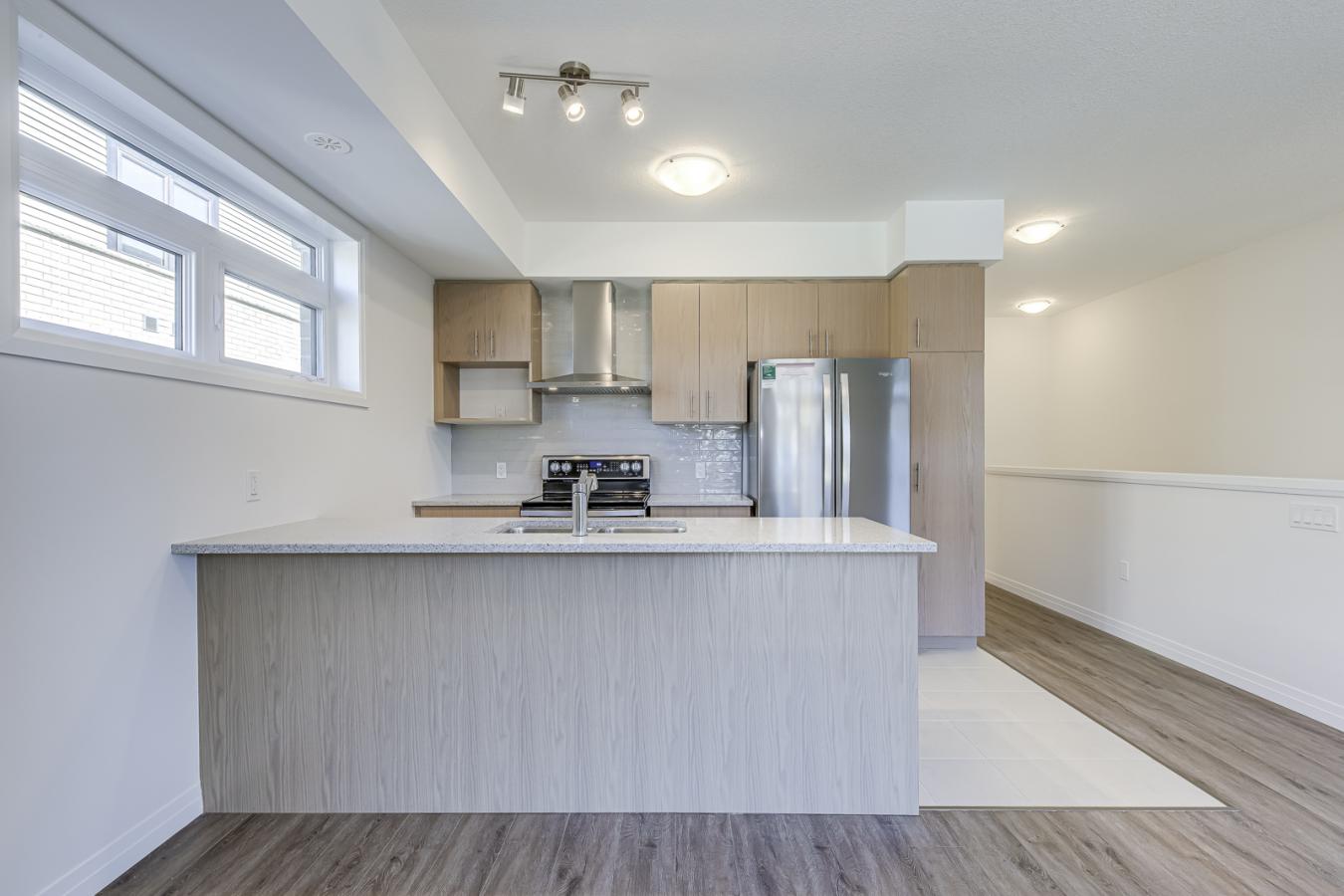 Guelph, ON, N1L 1B3, Canada, 2 Bedrooms Bedrooms, ,3 BathroomsBathrooms,Residential,For Sale,1933798