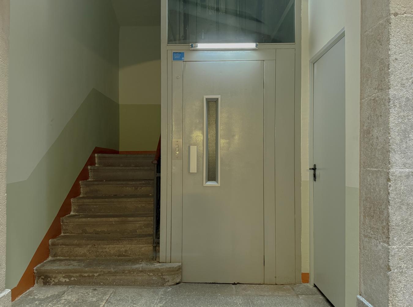 Barcelona, Cataluña, 08001, Spain, 1 Bedroom Bedrooms, ,1 BathroomBathrooms,Residential,For Sale,1933797