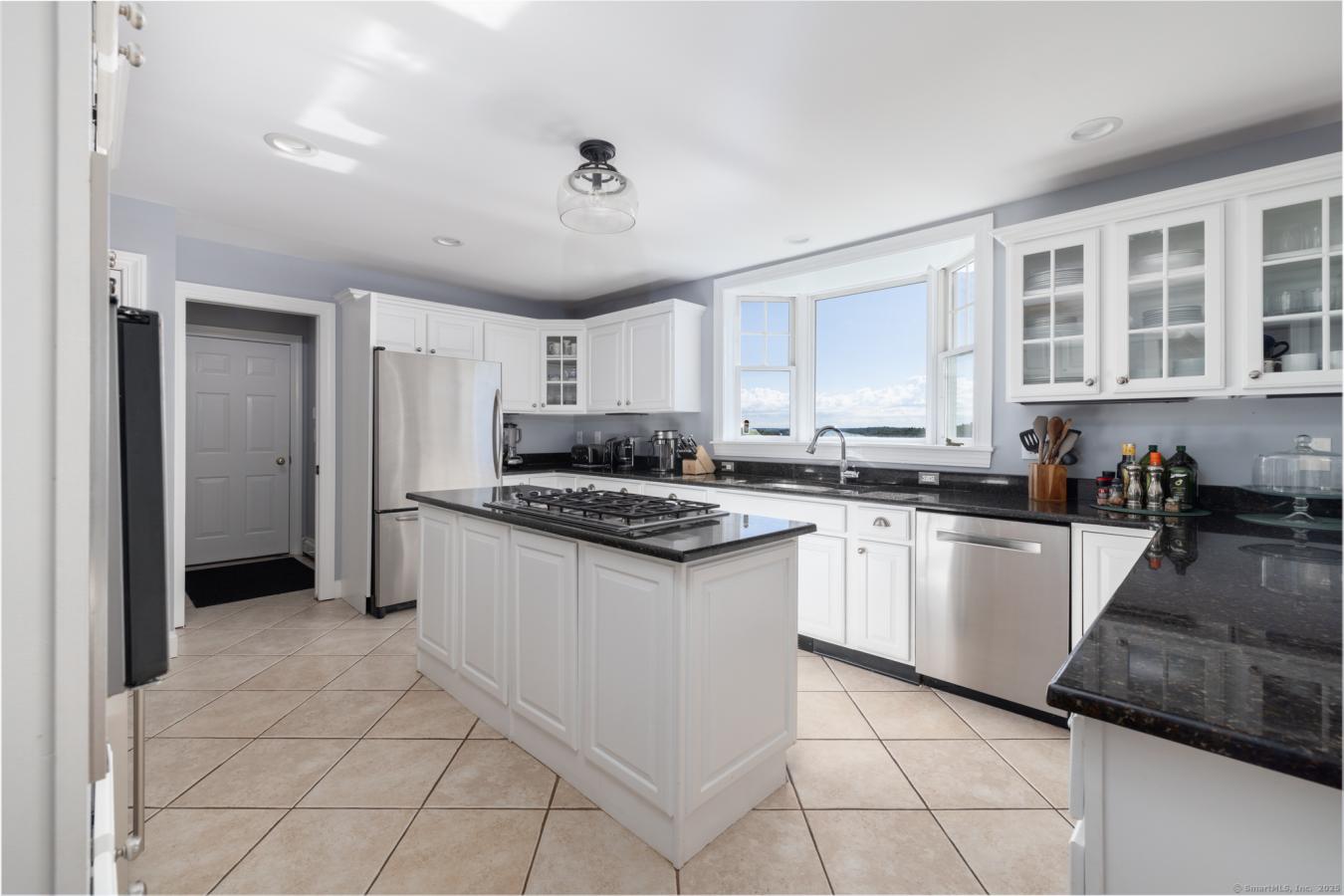 Litchfield, Litchfield, 06750, United States, 3 Bedrooms Bedrooms, ,3 BathroomsBathrooms,Residential,For Sale,1934136