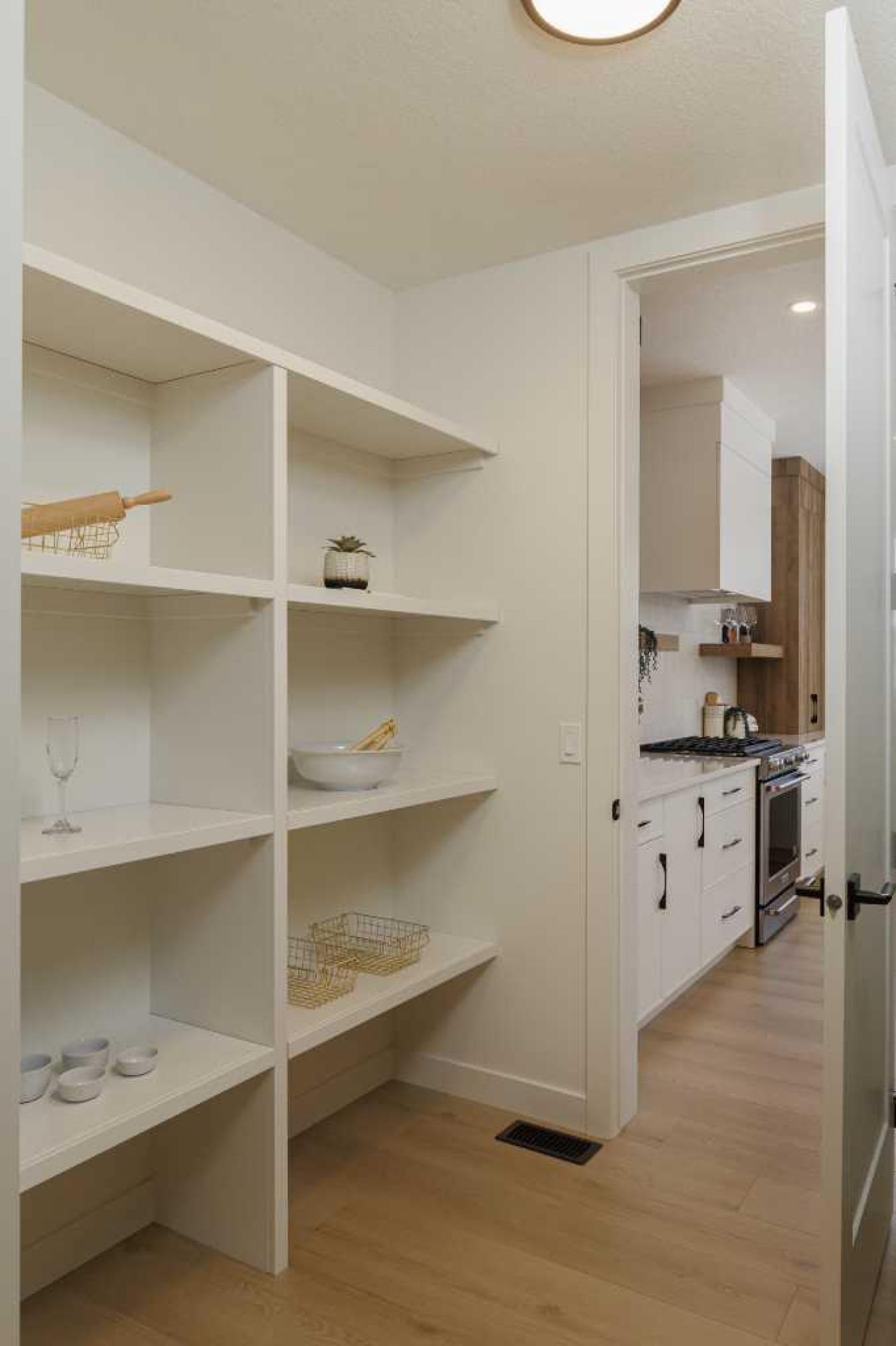 Balzac, Rocky View County, T4B 5T5, Canada, 5 Bedrooms Bedrooms, ,5 BathroomsBathrooms,Residential,For Sale,1933794