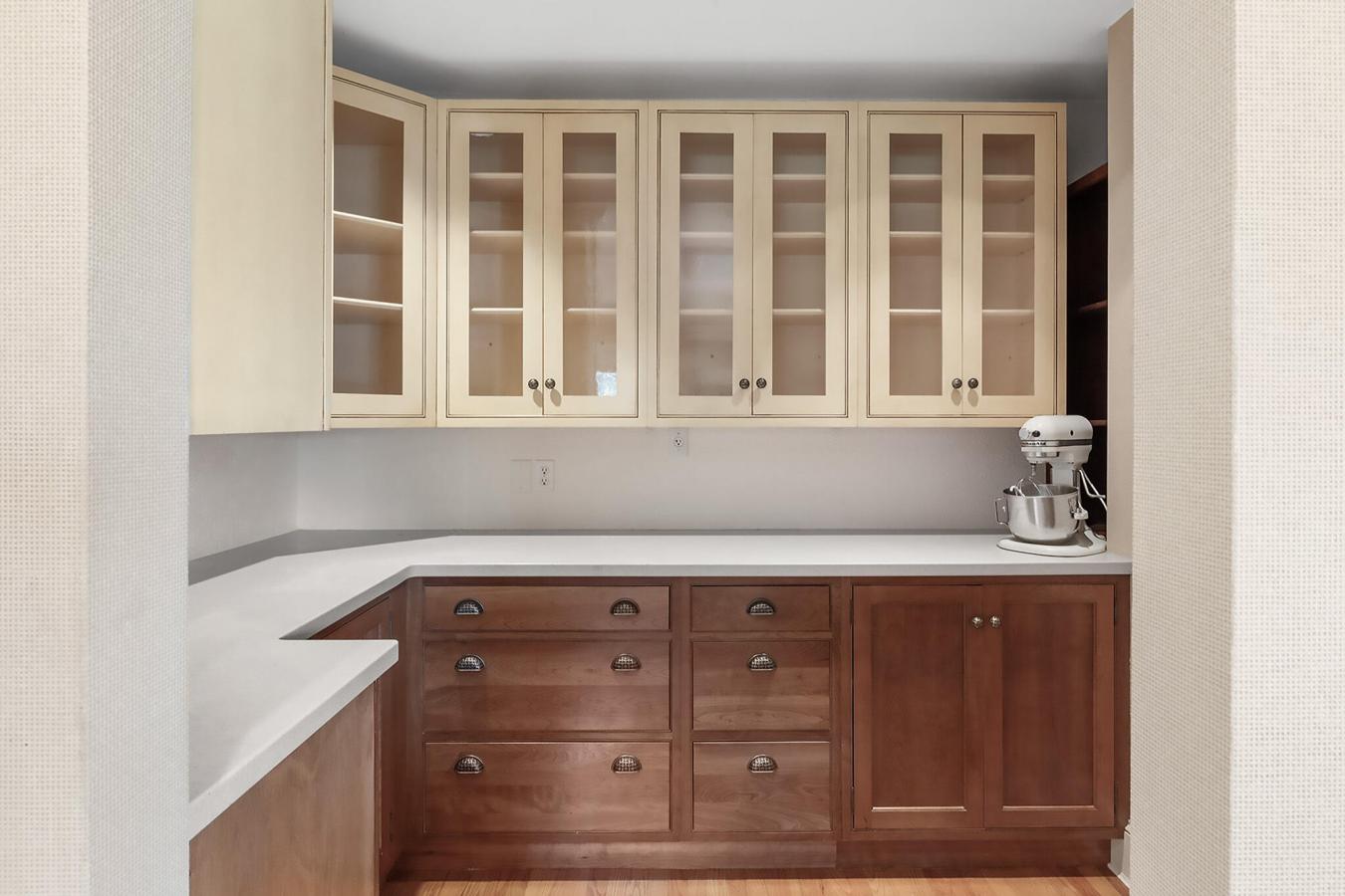 Cummaquid, Barnstable, 02637, United States, 6 Bedrooms Bedrooms, ,5 BathroomsBathrooms,Residential,For Sale,1933792