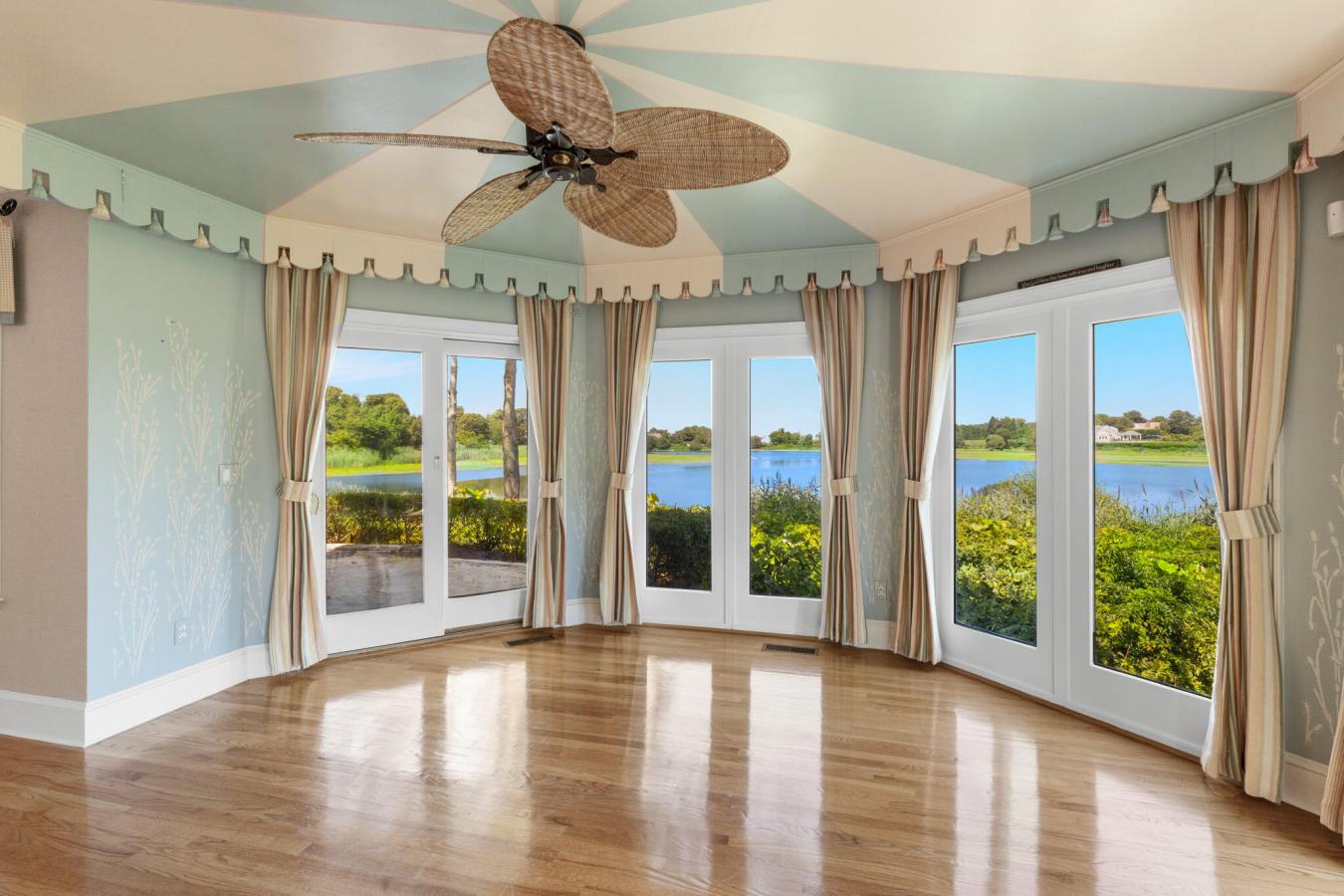 Cummaquid, Barnstable, 02637, United States, 6 Bedrooms Bedrooms, ,5 BathroomsBathrooms,Residential,For Sale,1933792