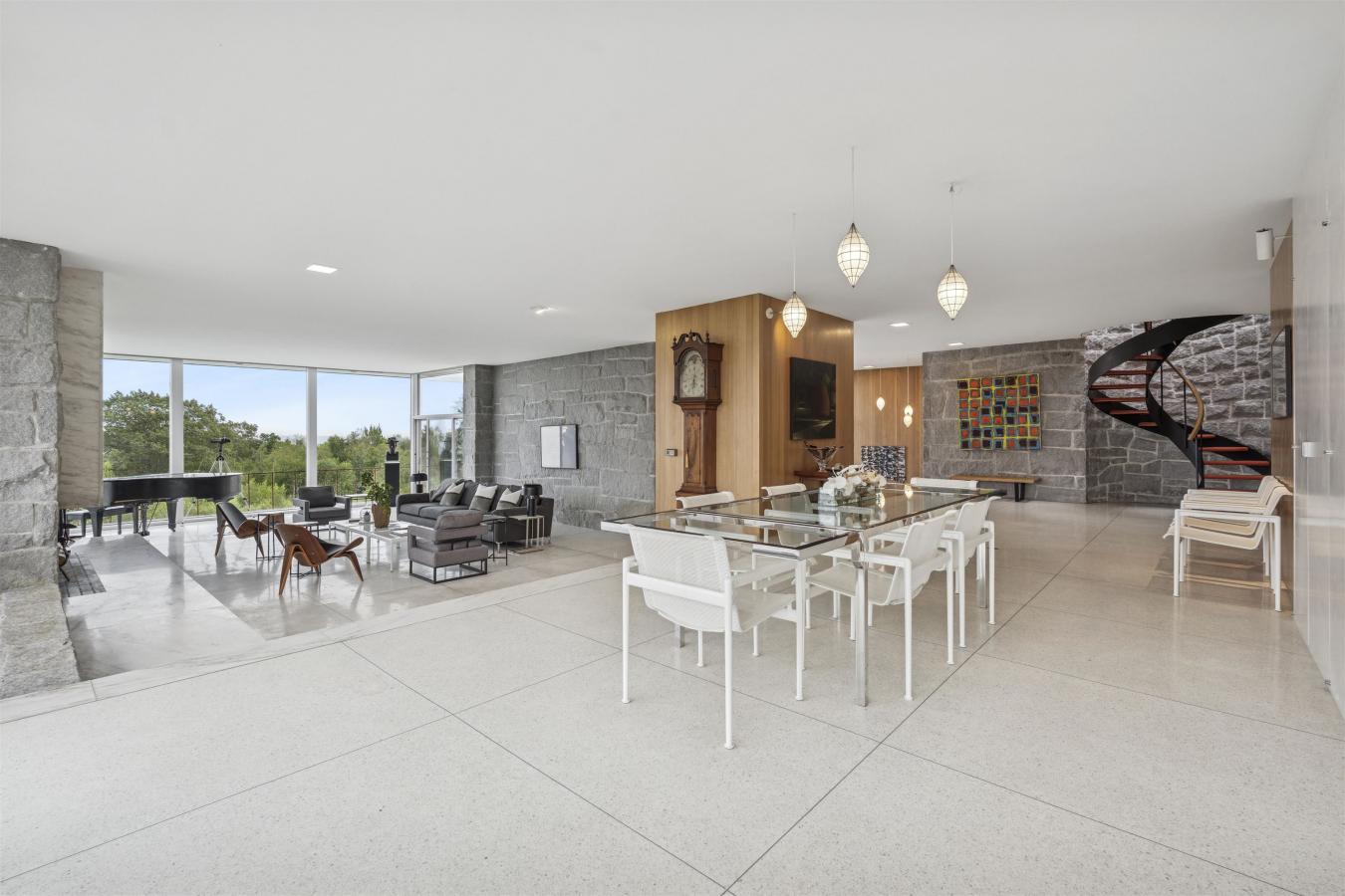 Jaffrey, New Hampshire, 03452, United States, ,Residential,For Sale,1933791