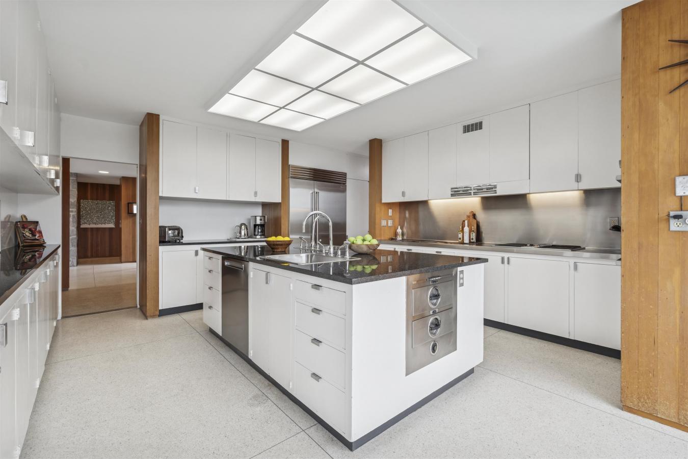 Jaffrey, New Hampshire, 03452, United States, ,Residential,For Sale,1933791