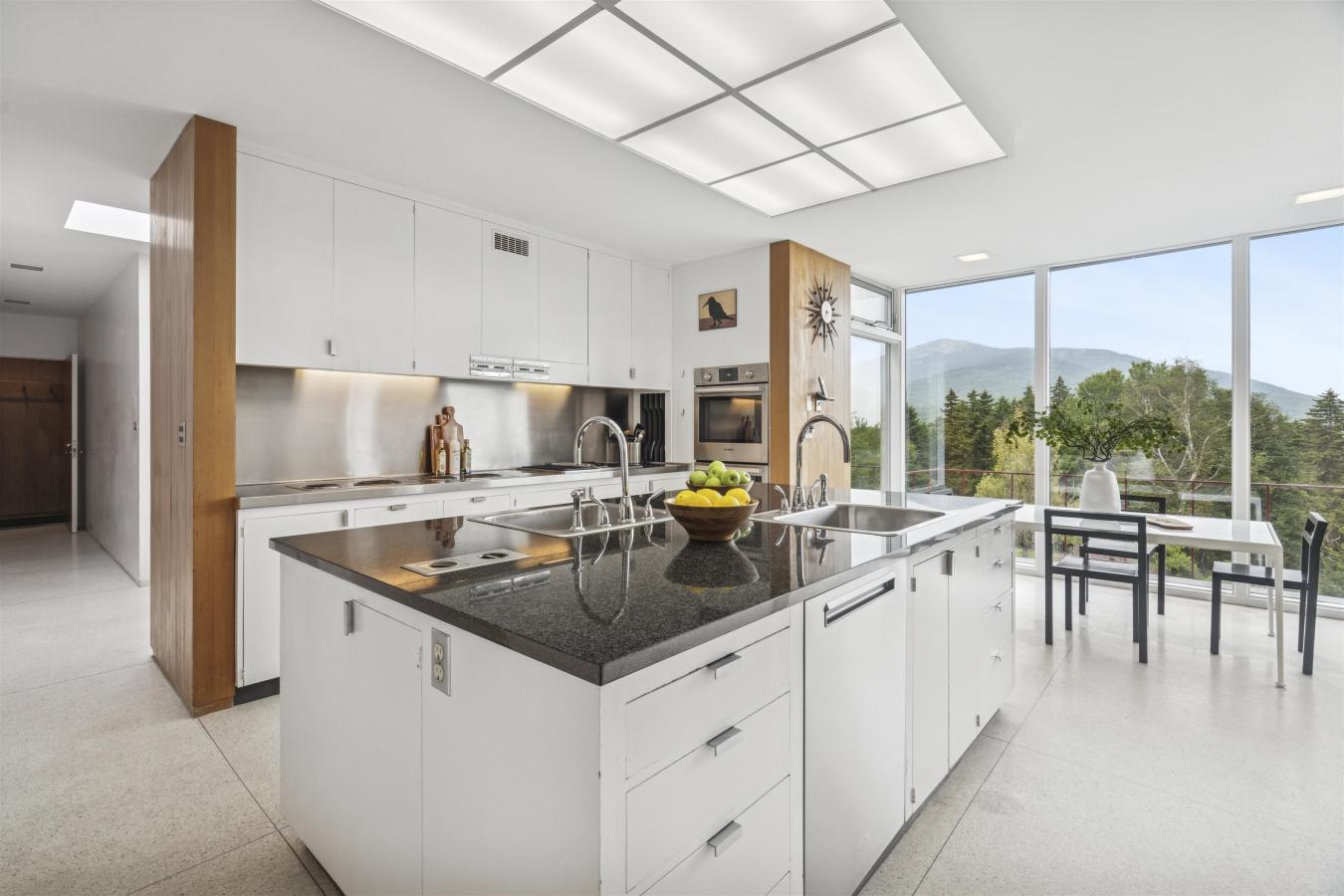 Jaffrey, New Hampshire, 03452, United States, ,Residential,For Sale,1933791