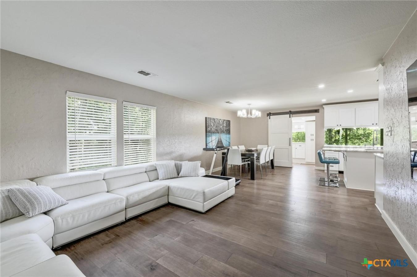 Blanco, Blanco, 78606, United States, 3 Bedrooms Bedrooms, ,2 BathroomsBathrooms,Residential,For Sale,1933788