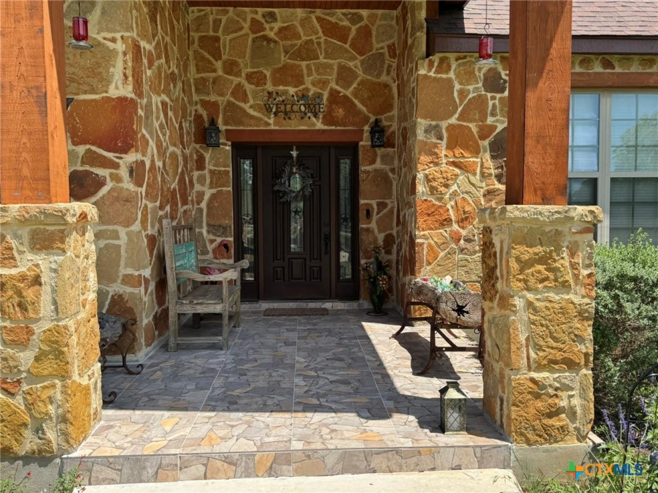 Blanco, Blanco, 78606, United States, 5 Bedrooms Bedrooms, ,4 BathroomsBathrooms,Residential,For Sale,1933786