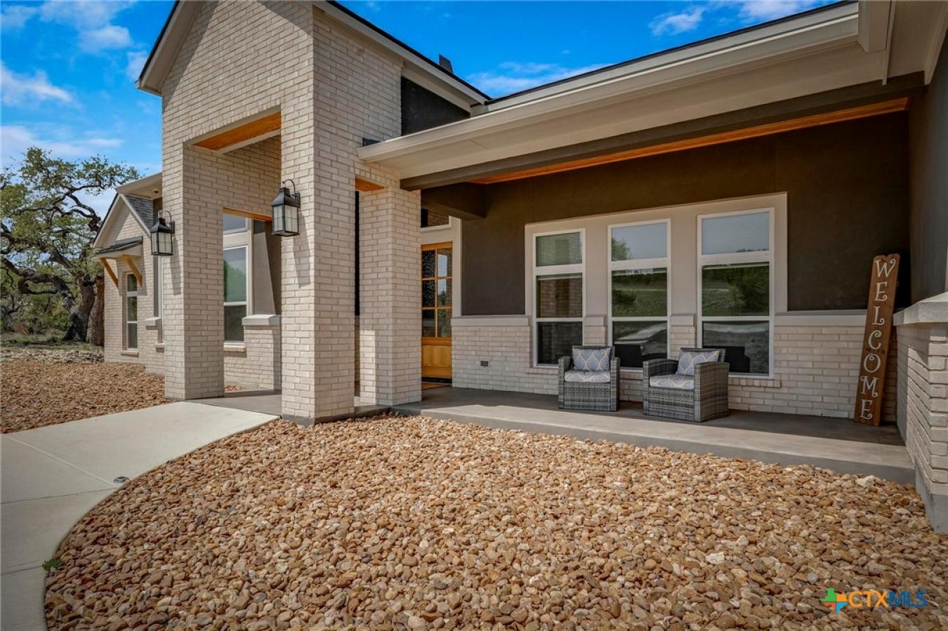 Spring Branch, Comal, 78070, United States, 6 Bedrooms Bedrooms, ,5 BathroomsBathrooms,Residential,For Sale,1938518