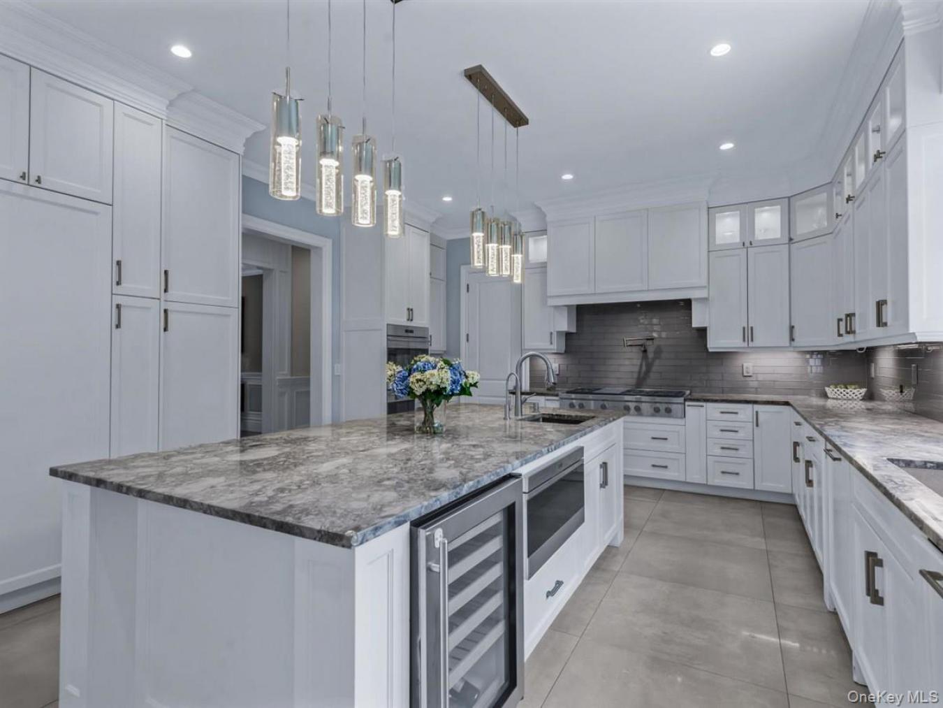 North Hempstead, Nassau County, 11050, United States, 6 Bedrooms Bedrooms, ,9 BathroomsBathrooms,Residential,For Sale,1941567
